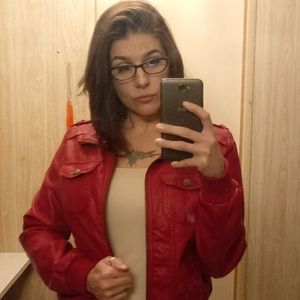 Meet your Posher, Cherie